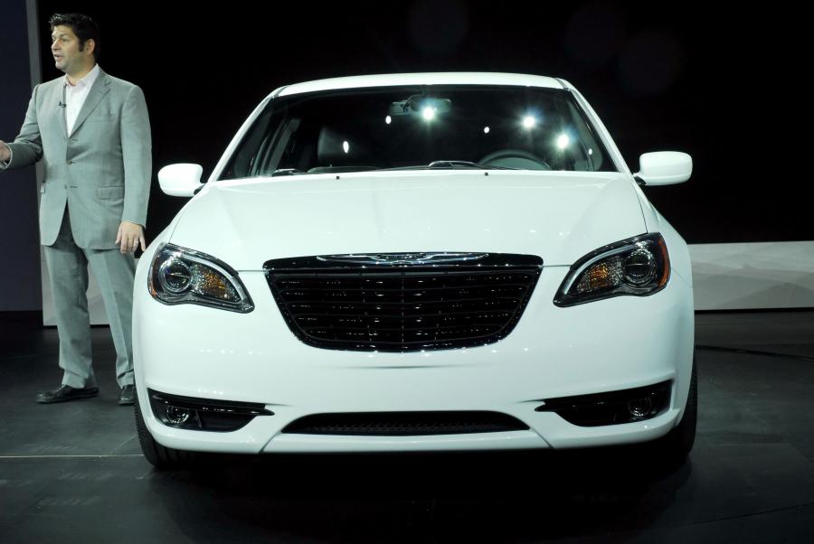  Chrysler 200 2011 года  (фото 117 из 122)